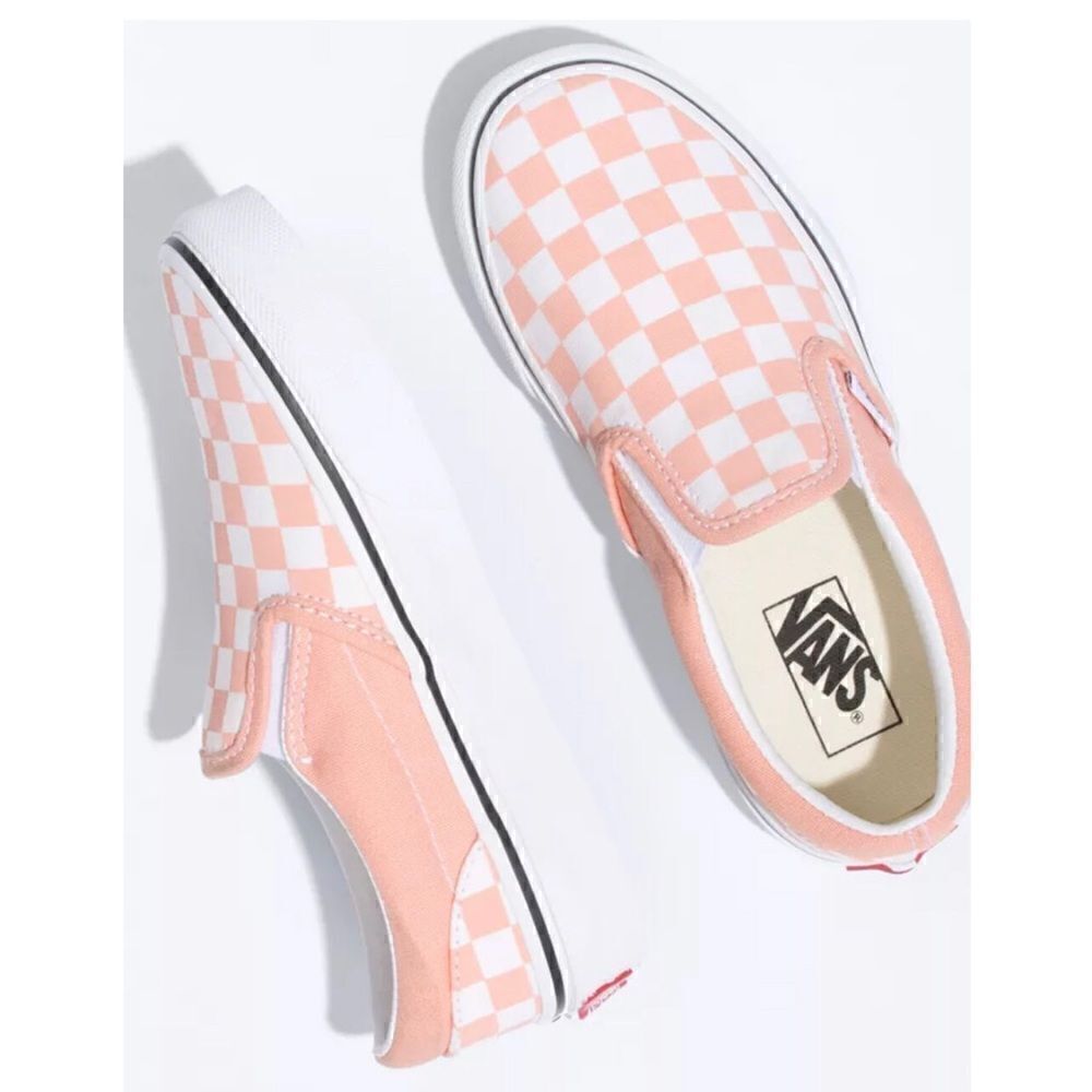 VANS Checkerboard Girls Classic Slip-On Girls Salmon & White Shoes size 2 MWT